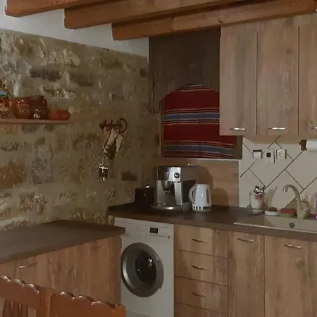 Holiday home под старата липа *