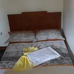 под старата липа בית נופש *